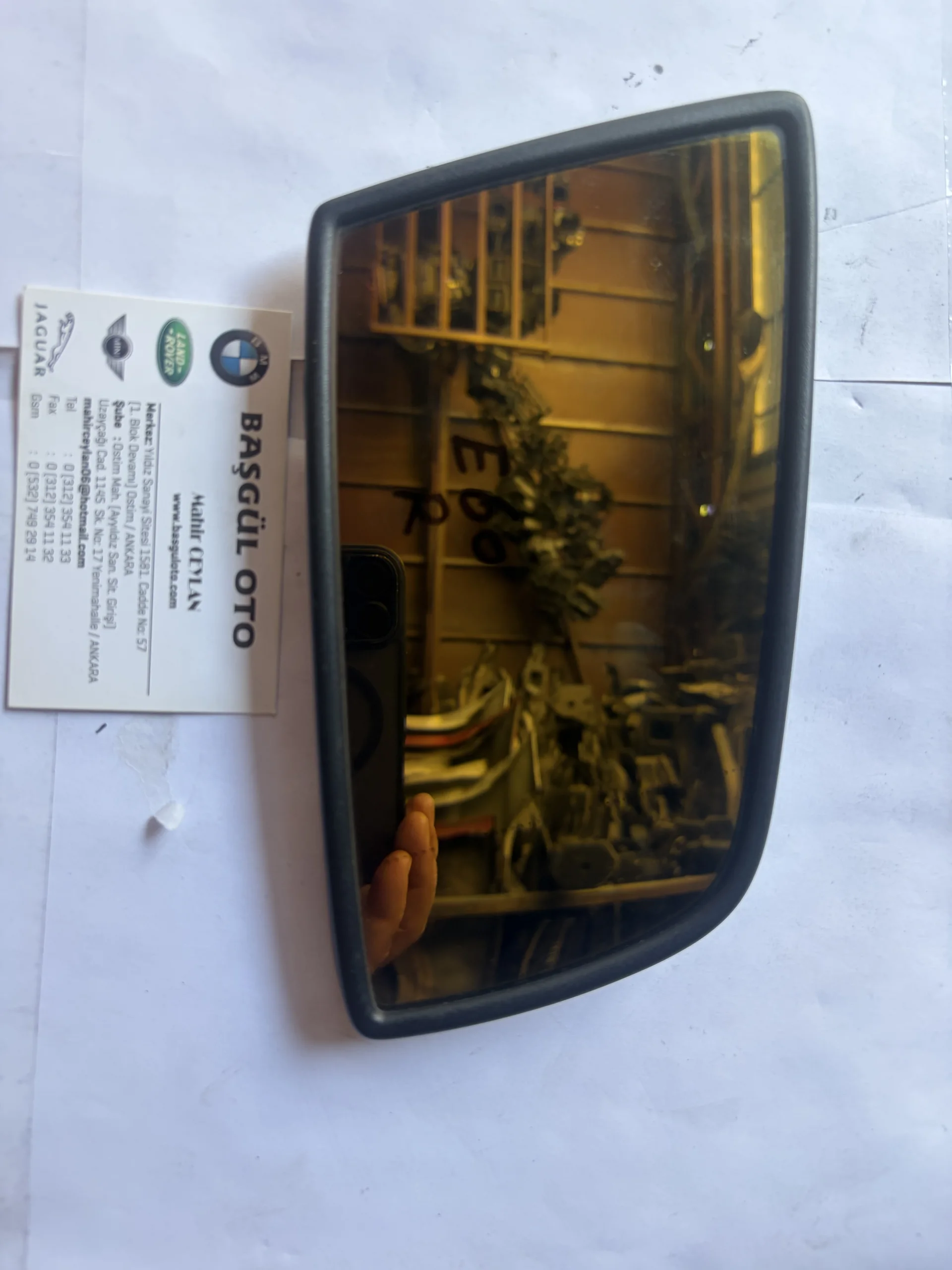 BMW E60 Orijinal Karartmalı Çıkma Sag AYNA Camı