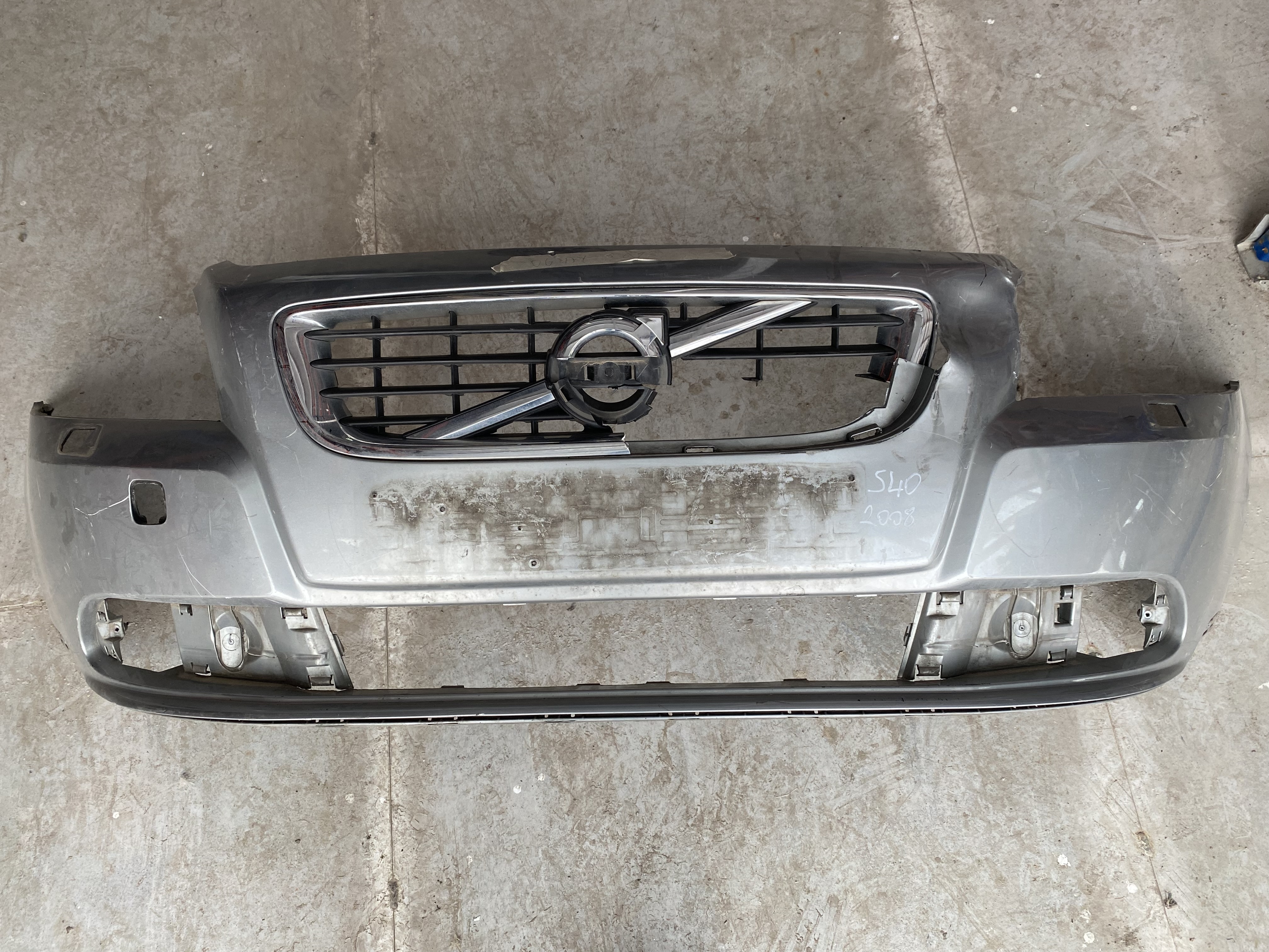 VOLVO S40 ÖN TAMPON 2008-2012 39886257 ORJINAL ÇIKMA